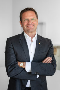 Portraitbild Prof. PD Dr. Peter Kuhlang