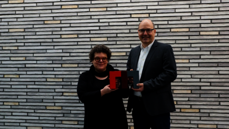 Prof. Dr. Jeanine von Stehlik (li.) und Prof. Dr. Armin Pfannenschwarz haben die Wissenschaftliche Leitung des Masterstudiengangs Entrepreneurship inne.
